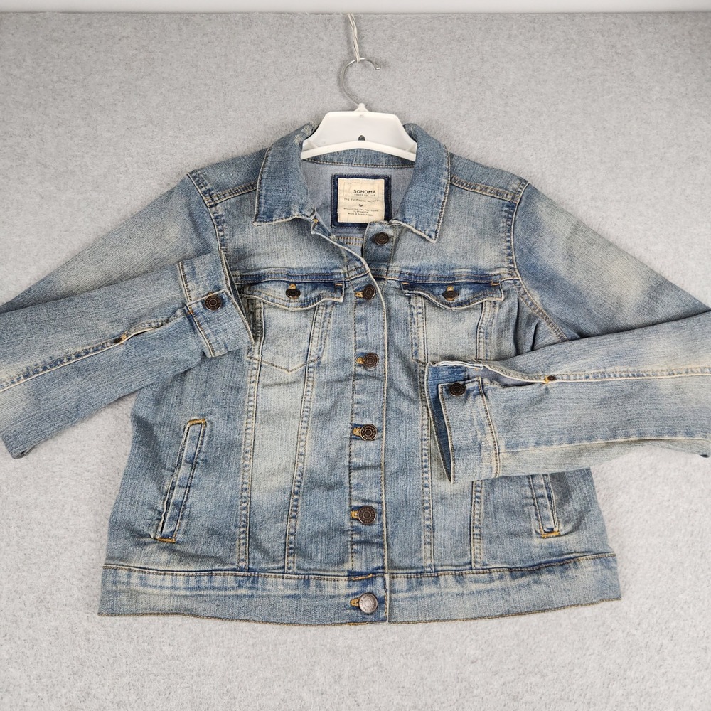 Sonoma The Everyday Trucker Jacket Women's Medium Blue Denim Collar Button Front